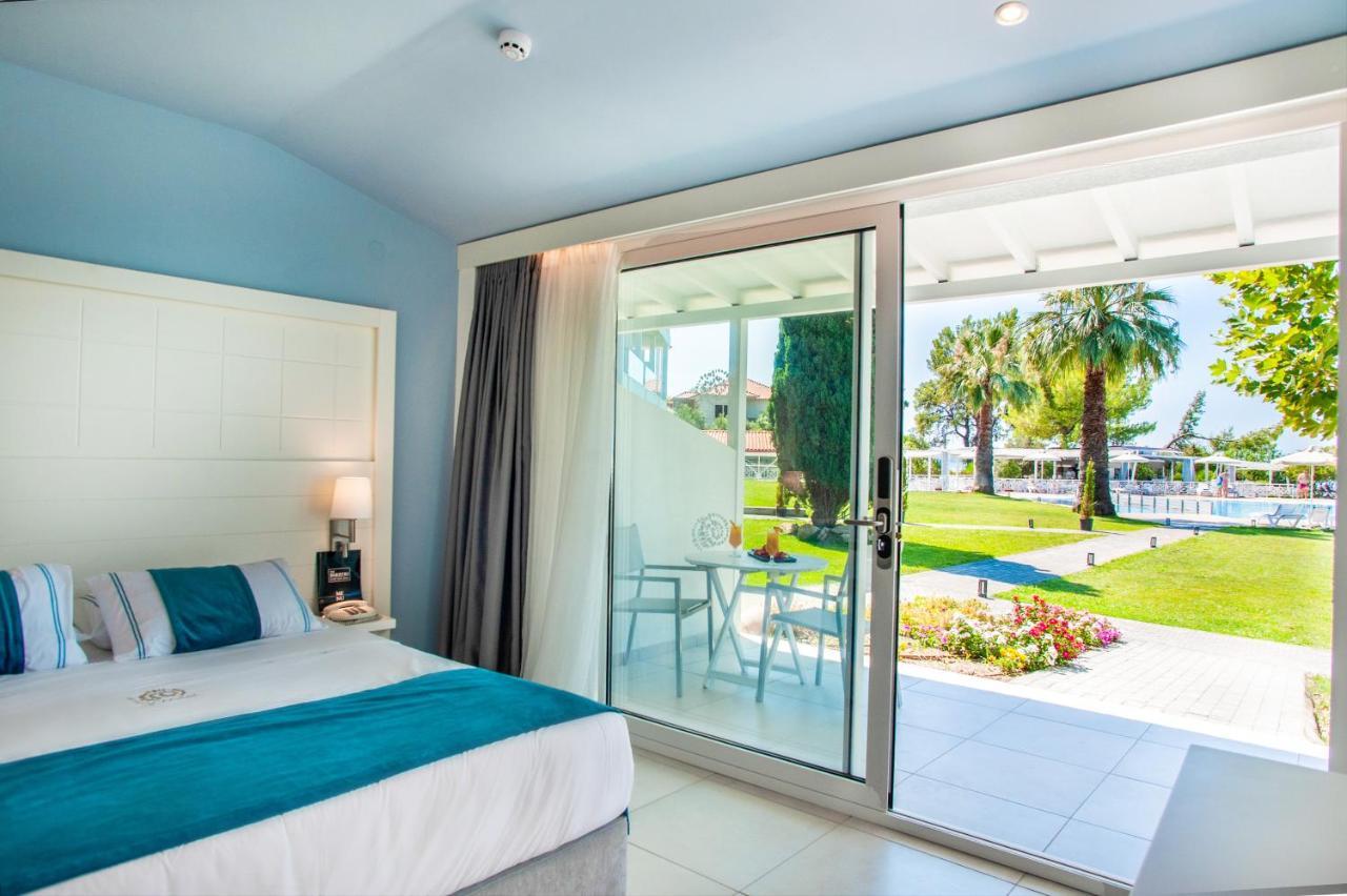 Acrotel Lilyann Boutique Hotel Elia Nikitis Exterior photo