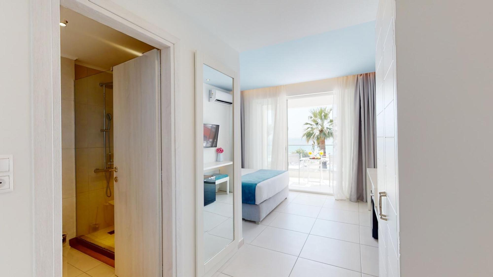 Acrotel Lilyann Boutique Hotel Elia Nikitis Room photo